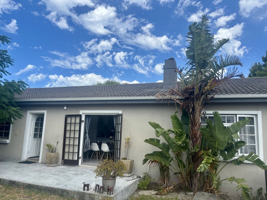 4 Bedroom Property for Sale in Sandbaai Western Cape